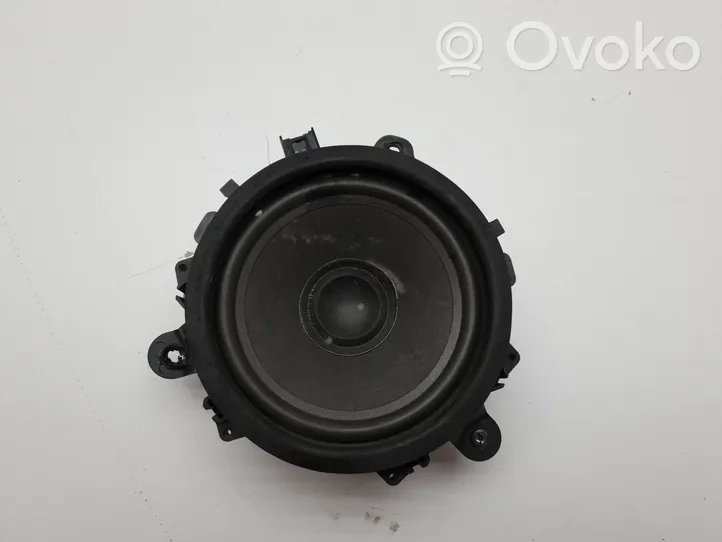 Volvo XC90 Haut-parleur de porte avant 30797139