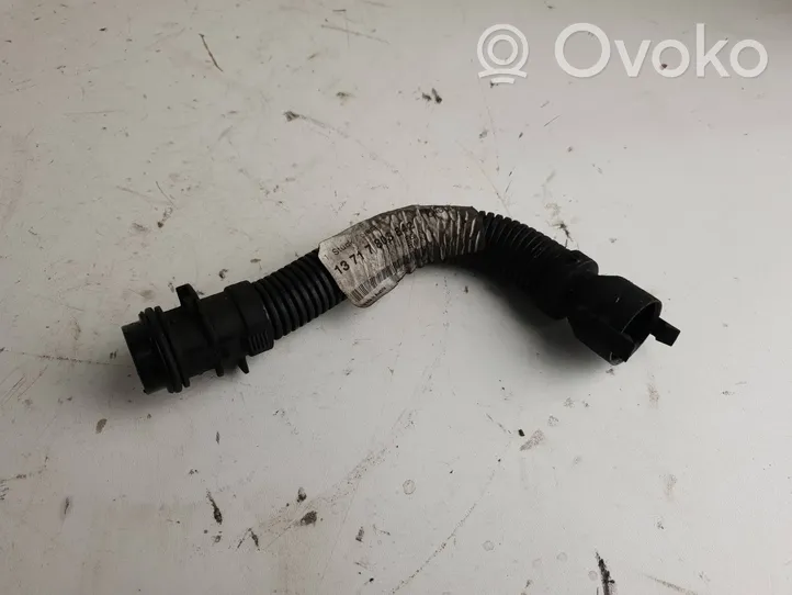 BMW 3 E92 E93 Air intake hose/pipe 13717803842