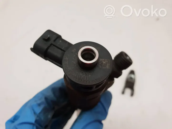 Isuzu D-Max Fuel injector 0445111031