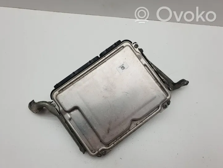 Toyota Avensis T270 Dzinēja vadības bloks 8966105G30