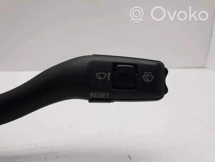 Audi A3 S3 A3 Sportback 8P Leva/interruttore dell’indicatore di direzione e tergicristallo 4F0953549D