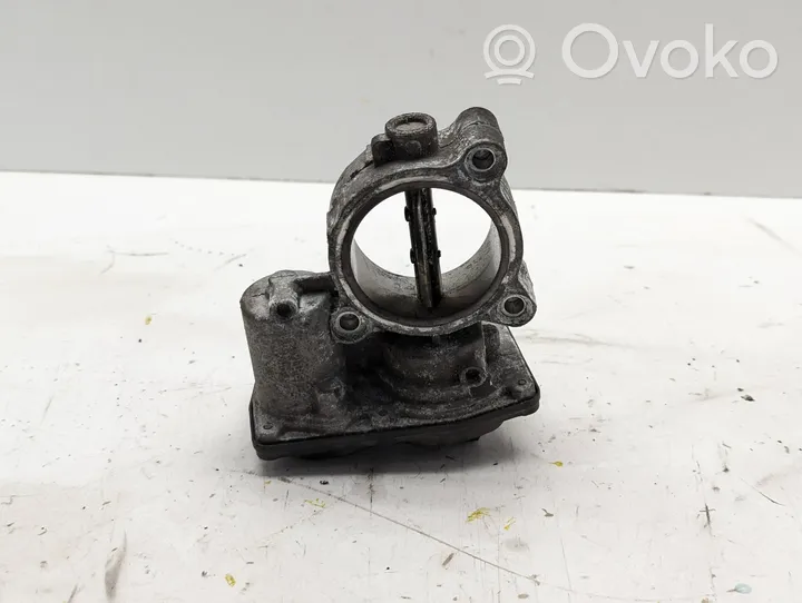 Toyota Avensis T270 Throttle valve 10378517