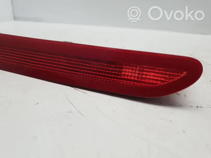 Volkswagen Golf VII Luce d’arresto centrale/supplementare 5K0945087D