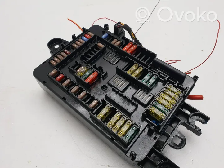 BMW 3 F30 F35 F31 Skrzynka bezpieczników / Komplet 9337880