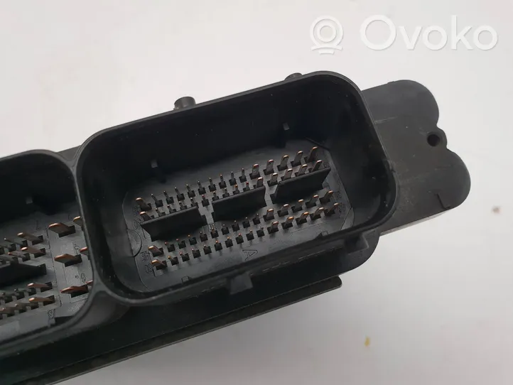 Volkswagen Golf VII Sterownik / Moduł ECU 04E907309A