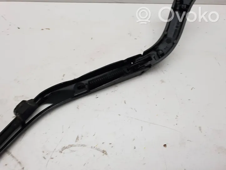 Volvo XC90 Front wiper blade arm 31391849