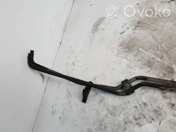 BMW 5 E60 E61 Tuyau de refroidissement d'huile de boîte de vitesses 3717