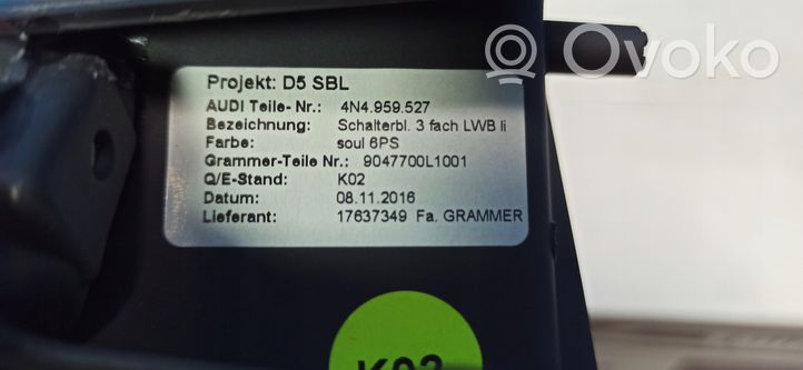 Audi A8 S8 D5 Obudowa klamki wewnętrznej drzwi przednich 4N0959851B