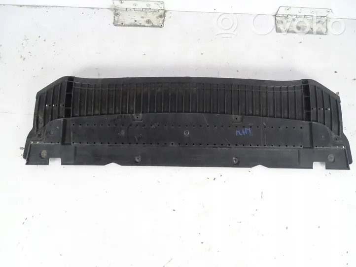 Audi A5 8T 8F Cache de protection inférieur de pare-chocs avant 8T0807611A