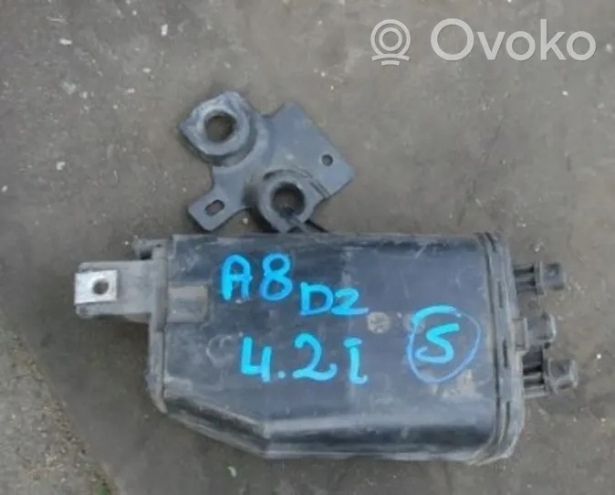 Audi A8 S8 D2 4D Serbatoio a carbone attivo per il recupero vapori carburante 