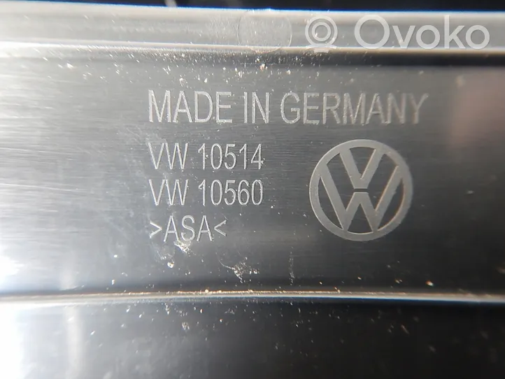 Volkswagen Touareg III Griglia superiore del radiatore paraurti anteriore 760853696