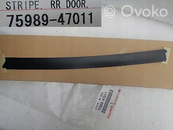 Toyota Prius (XW20) Rear door glass trim molding 7598947011