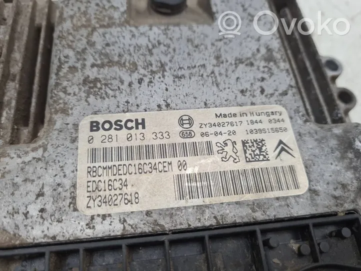 Suzuki Vitara (LY) Calculateur moteur ECU 0281013333