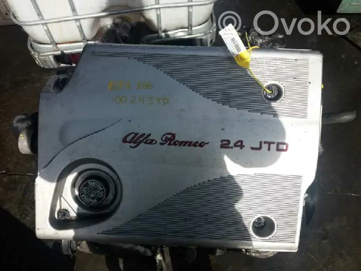 Alfa Romeo 166 Moottori AR34202