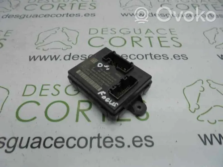 Ford Focus Centralina/modulo chiusura centralizzata portiere 1876467