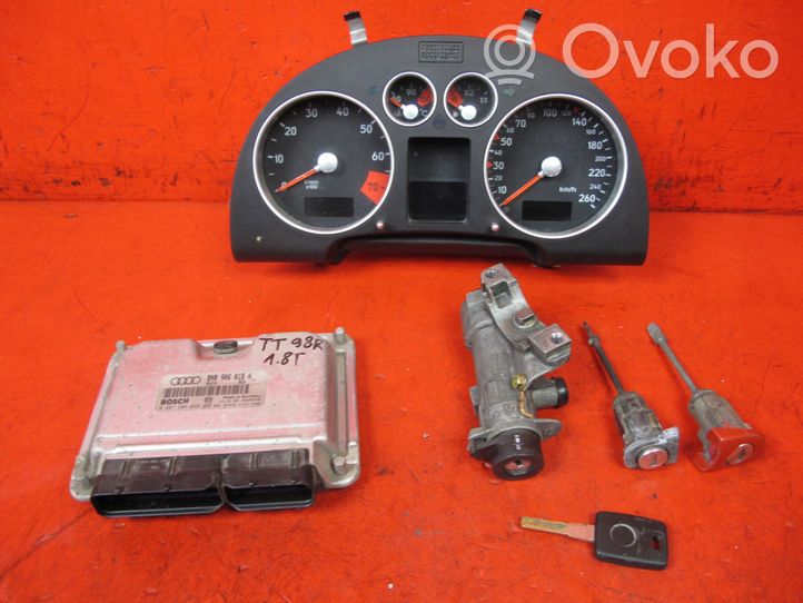 Audi TT Mk1 Komputer / Sterownik ECU i komplet kluczy 8N0906018A