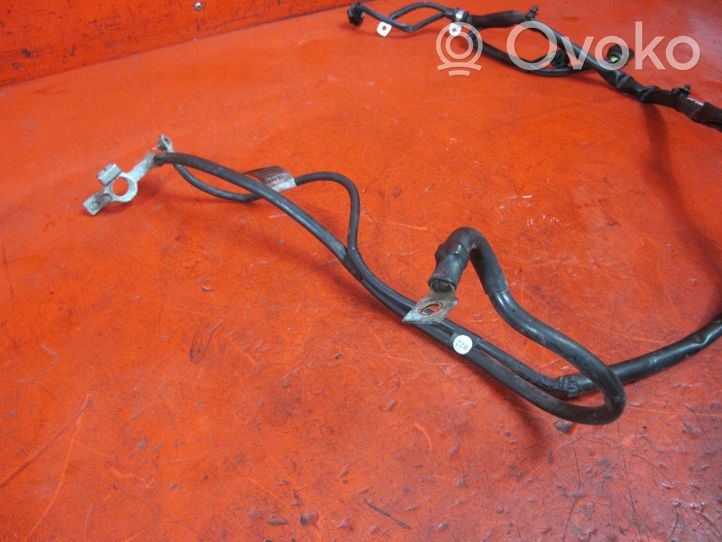 Skoda Fabia Mk2 (5J) Wires (generator/alternator) 