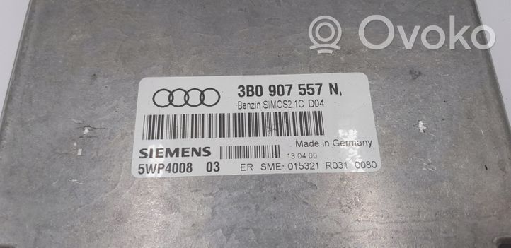 Audi A4 S4 B5 8D Komputer / Sterownik ECU i komplet kluczy 3B0907557N