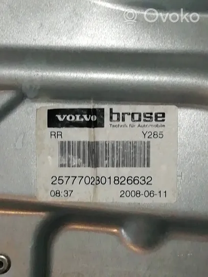 Volvo XC90 Ramka szyby drzwi tylnych 25777230182632