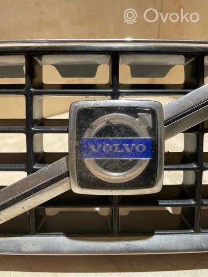 Volvo XC70 Grotelės priekinės 91907409151881