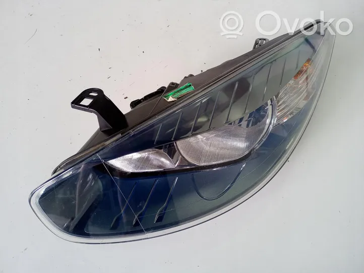 Renault Fluence Lampa przednia 260606957R