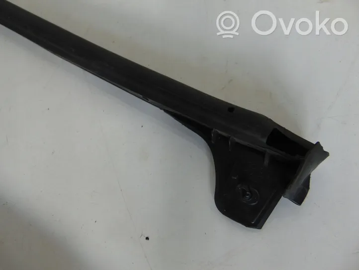 Peugeot Rifter Joint en caoutchouc de porte arrière 9832997180