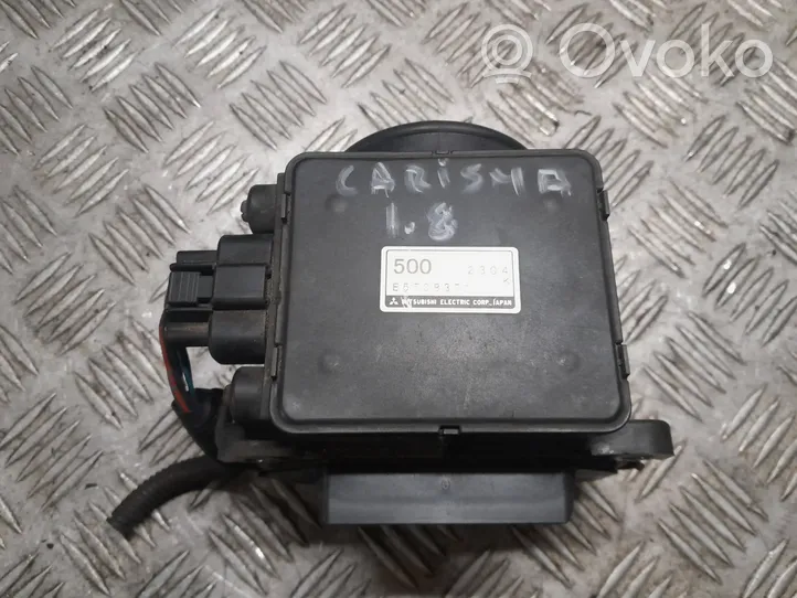 Mitsubishi Carisma Przepływomierz masowy powietrza MAF E5T08371