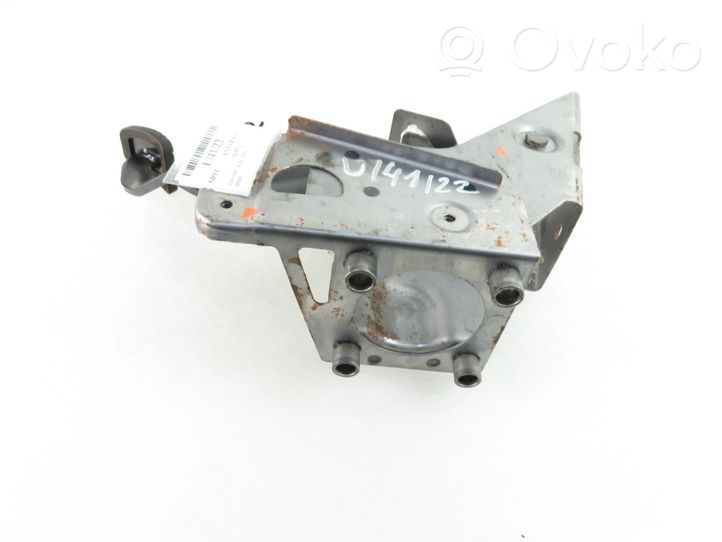 Opel Antara Clutch pedal 