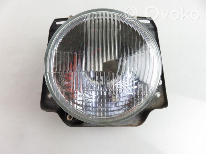 Volkswagen Golf II Lampa przednia 