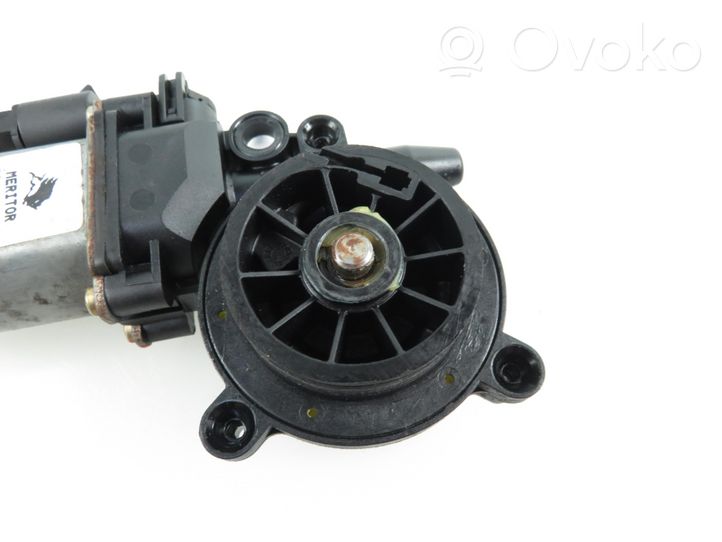 Renault Scenic I Front door window regulator motor 