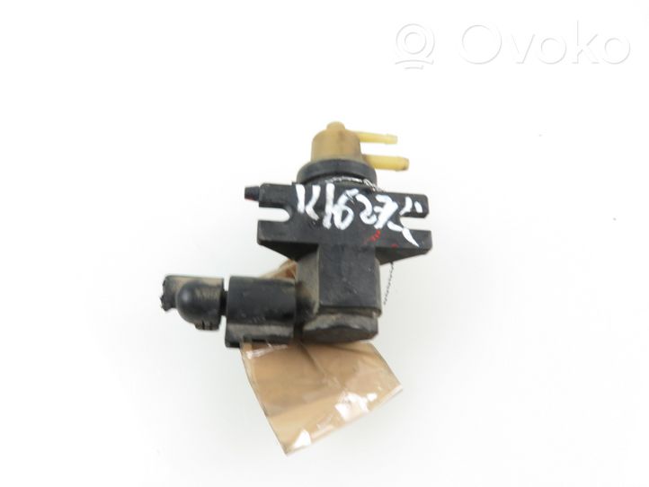 Volkswagen Golf IV Valve vacuum 