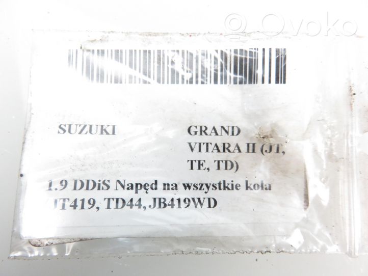 Suzuki Grand Vitara II Supporto del generatore/alternatore 