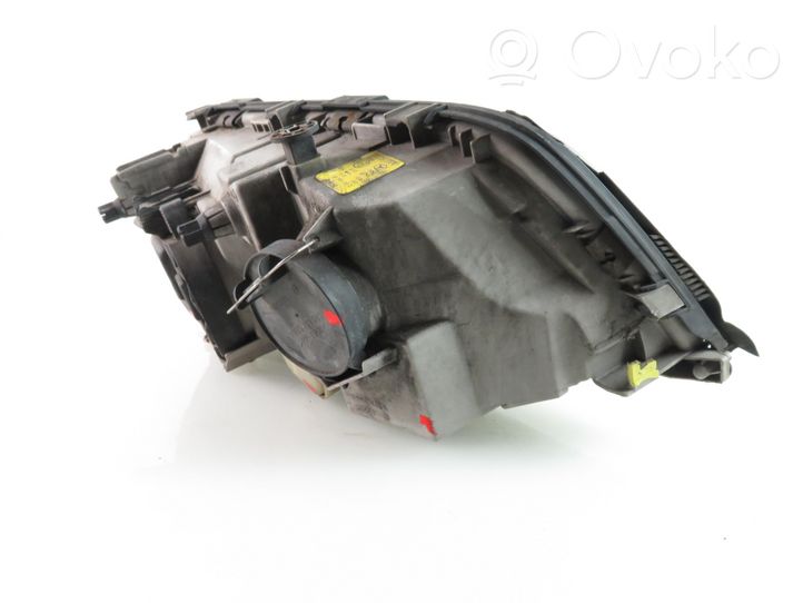 Mercedes-Benz C AMG W202 Lampa przednia 0301082201