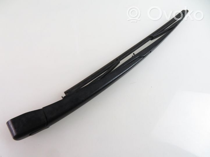 Renault Megane III Rear wiper blade arm 