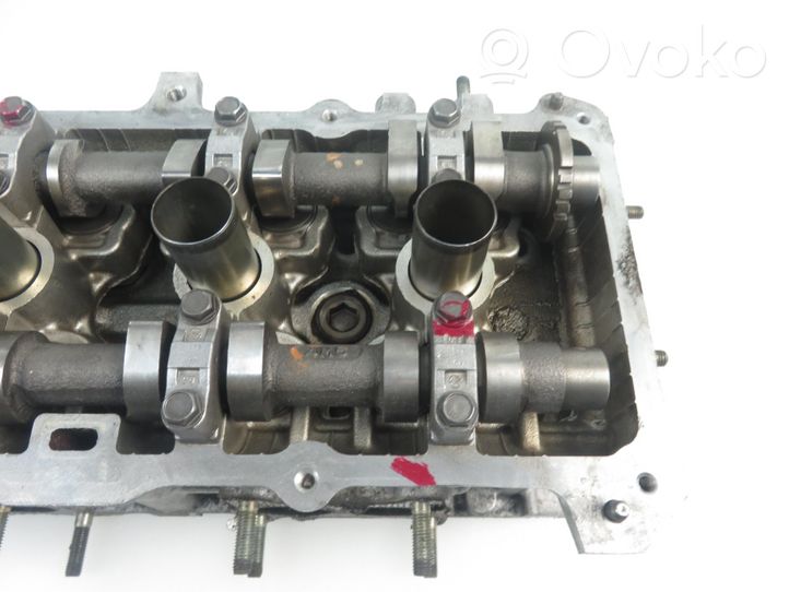 Nissan Sentra B15 Engine head 