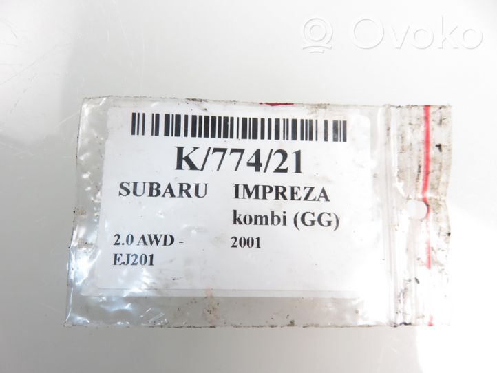 Subaru Impreza II Öljyntäyttöputki 