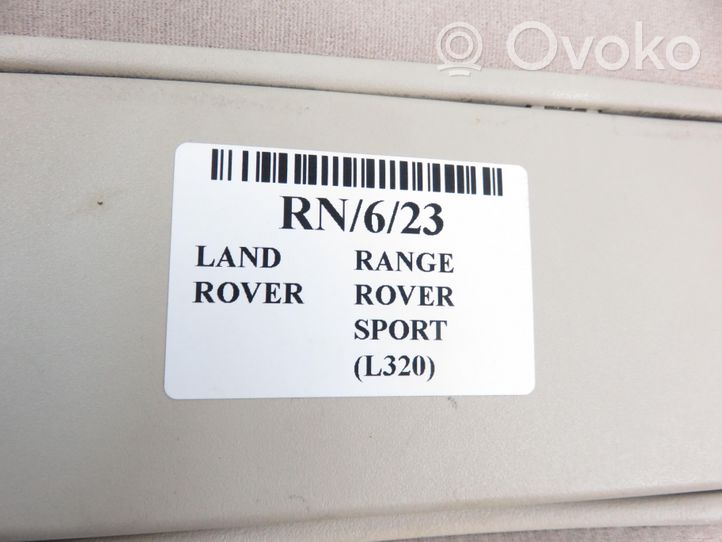 Land Rover Range Rover Sport L320 Häikäisysuojan kiinnityskoukun kiinnike 