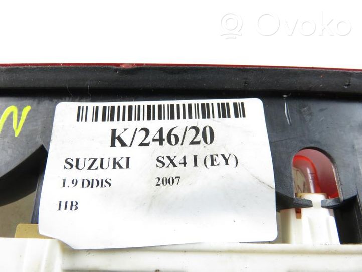 Suzuki SX4 Trzecie światło stop 