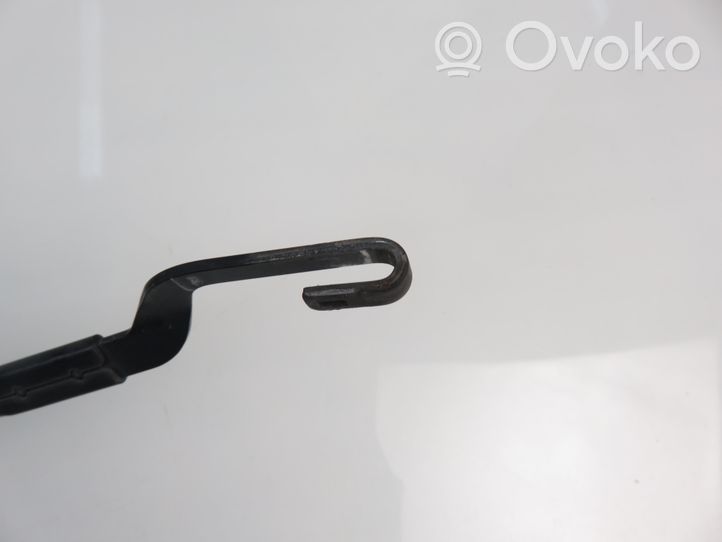 Hyundai Sonata Front wiper blade arm 