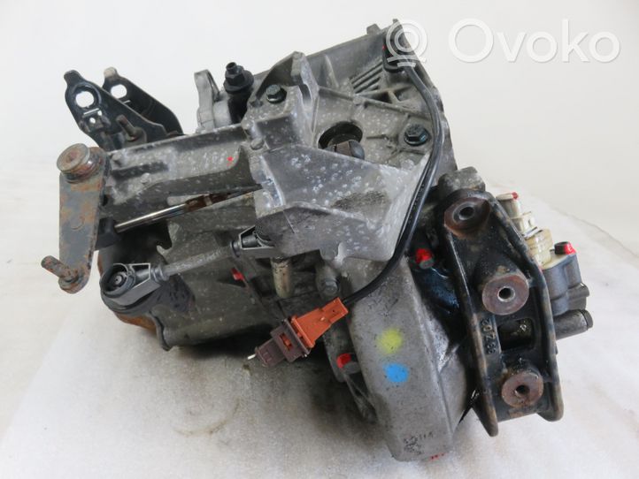 Toyota Corolla E110 Manual 6 speed gearbox 