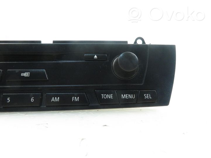 BMW X3 E83 Panel / Radioodtwarzacz CD/DVD/GPS 