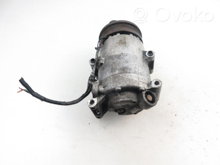 Ford Focus Ilmastointilaitteen kompressorin pumppu (A/C) 