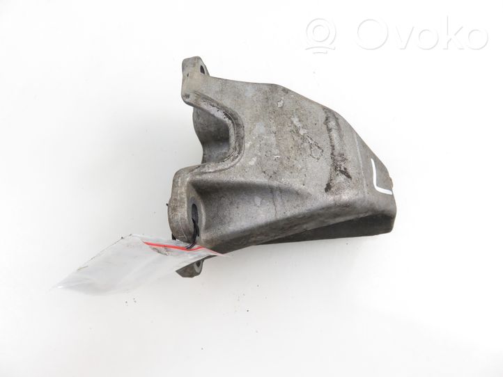 Audi A4 S4 B5 8D Gearbox mounting bracket 