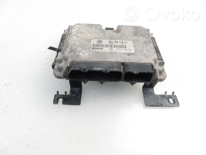 Seat Toledo II (1M) Calculateur moteur ECU 06a906018aj