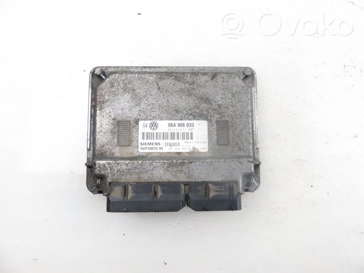 Volkswagen Golf IV Sterownik / Moduł ECU 5wp40019