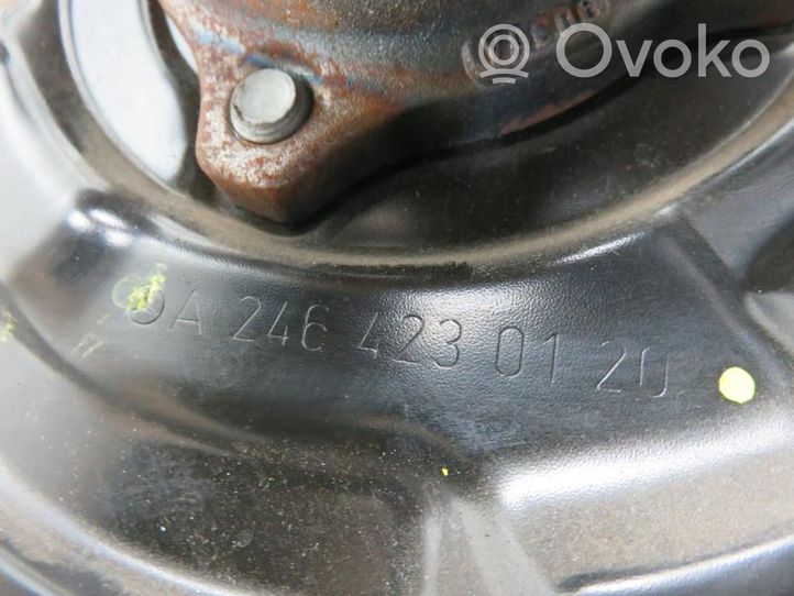 Infiniti QX30 Stub axle 2460006