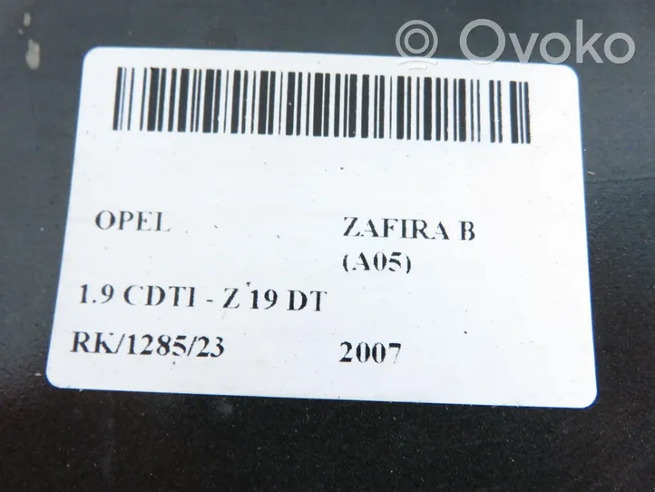 Opel Zafira B Renfort de pare-chocs avant 