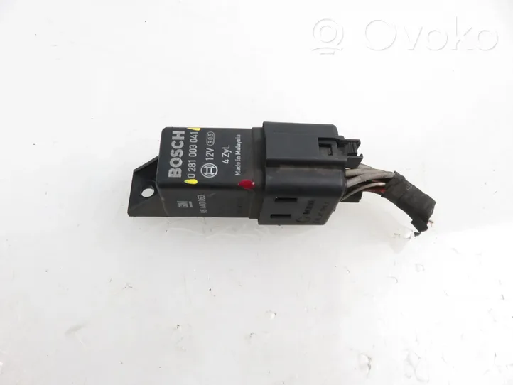 Opel Antara Przekaźnik / Modul układu ogrzewania wstępnego 96440063