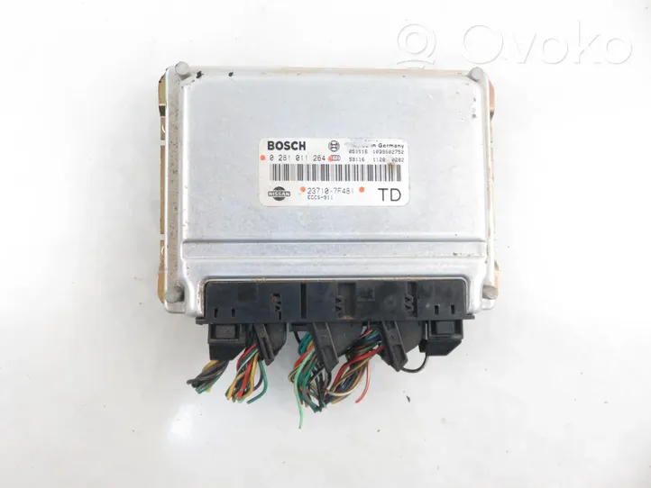 Nissan Terrano Sterownik / Moduł ECU 237107f481