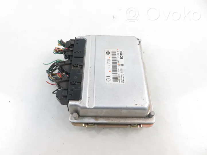 Nissan Terrano Sterownik / Moduł ECU 237107f481